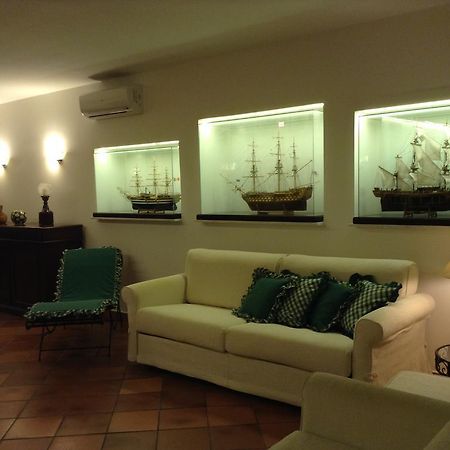 Апартаменты I Tre Velieri - The Three Ships Катания Экстерьер фото